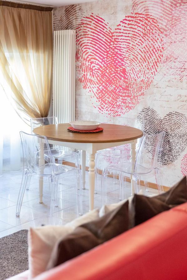 Rivapartmentsdowntown Love Екстериор снимка